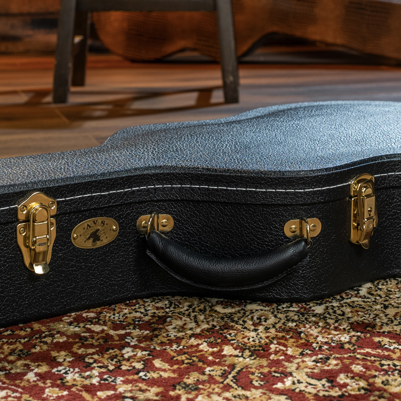TKL AVS American Vintage Series Dreadnought Case latches